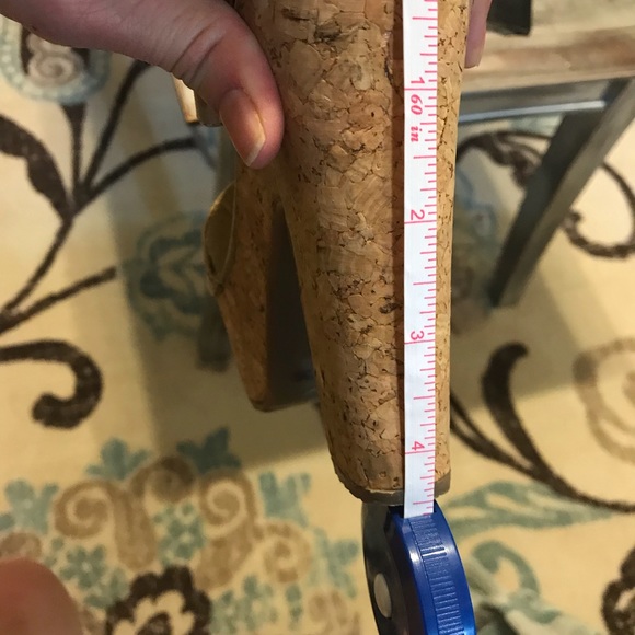 Gold Metallic platform cork sandal - Picture 6 of 6